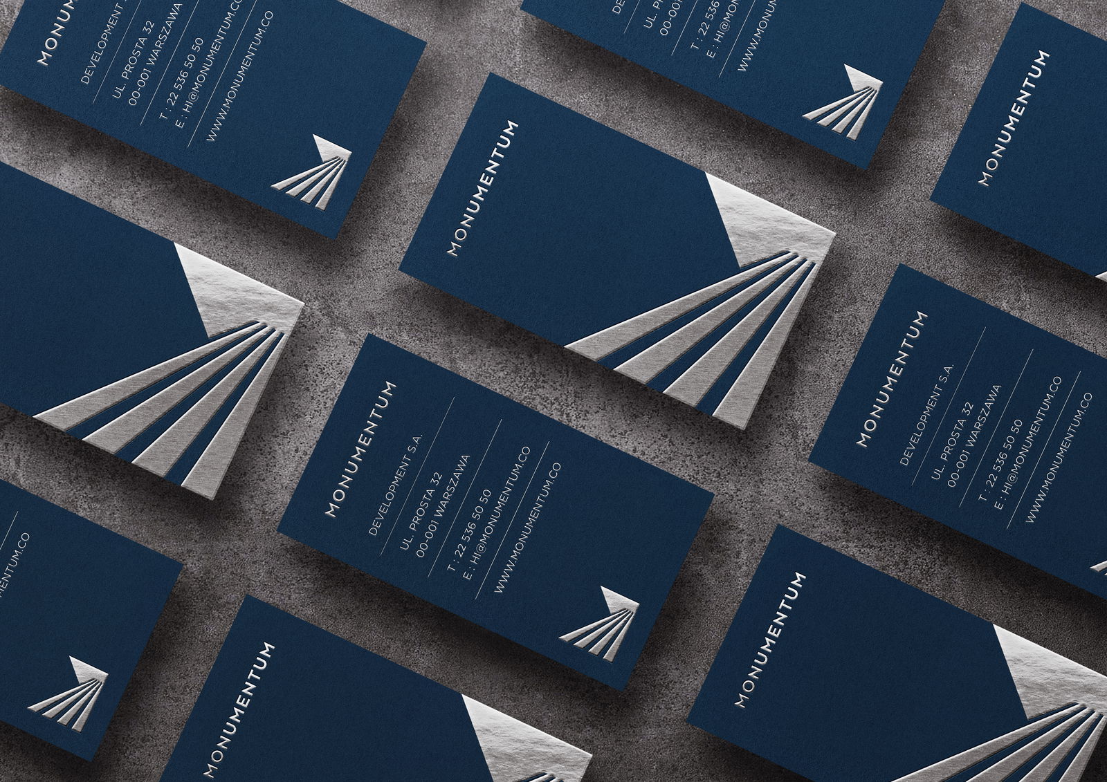 Monumentum Business Card - Business Card Design Inspiration