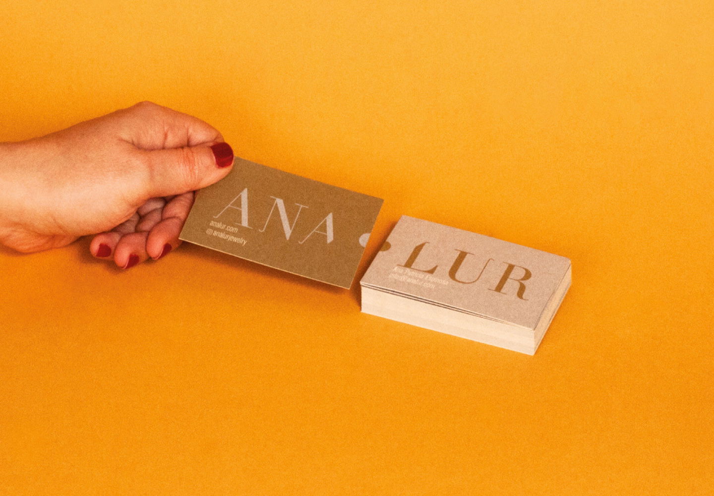 Analur Business Card